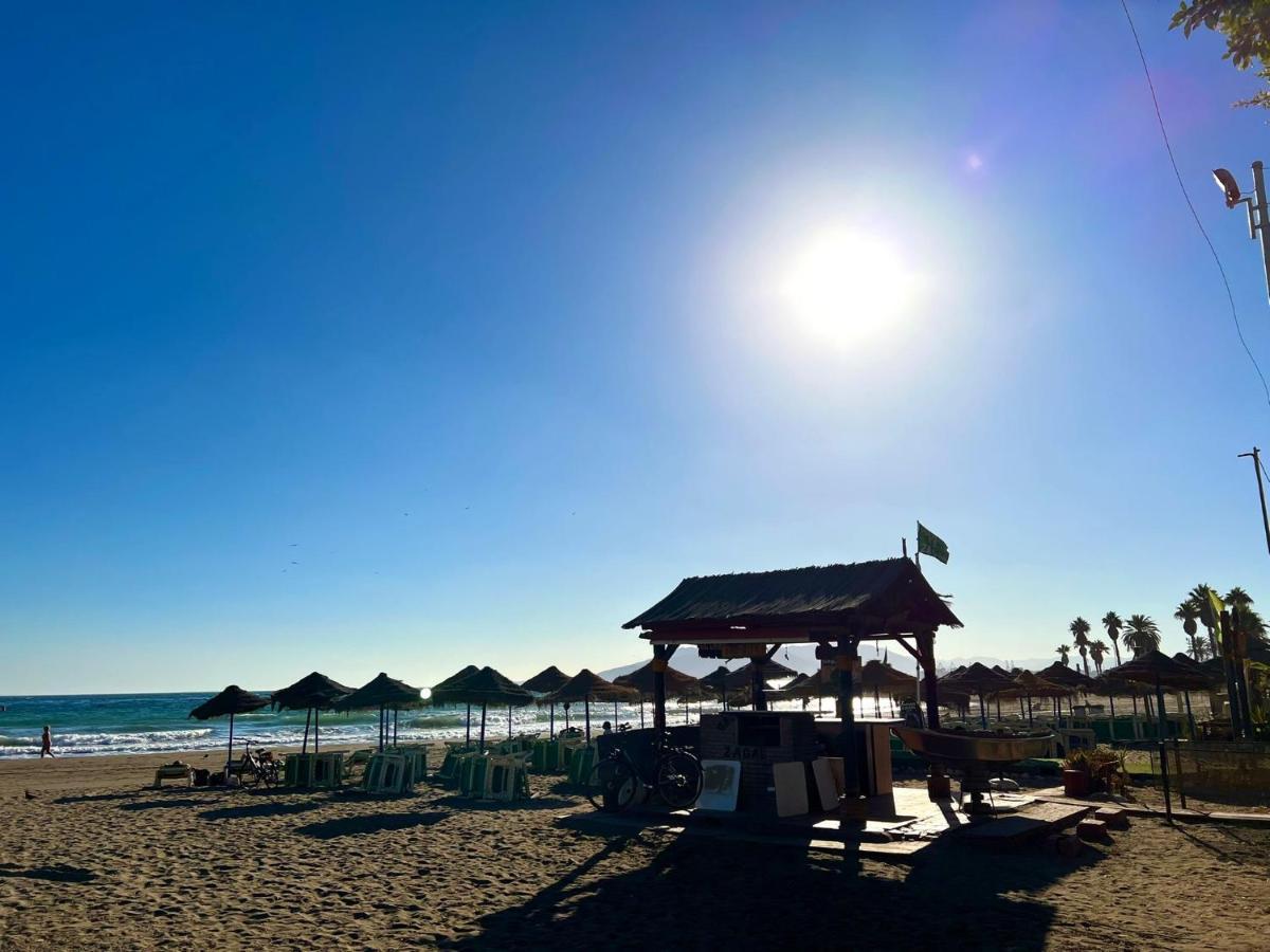 Relax , Sun And Beach Malaga Bagian luar foto